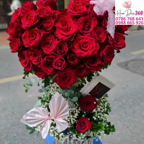 Giỏ hoa chúc mừng G040