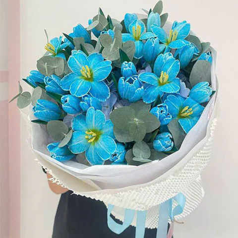 Tulip Xanh Biển Lạ Mắt