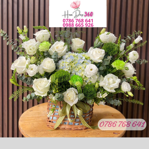 Giỏ hoa chúc mừng G090