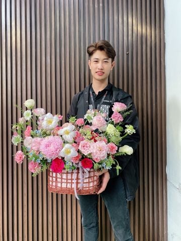 Giỏ hoa chúc mừng G032