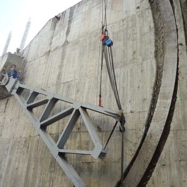  CỬA VAN CUNG DINH 3 