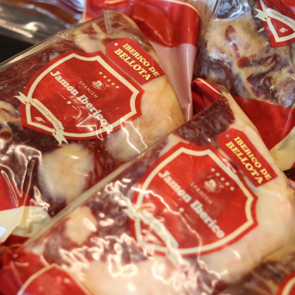 Hộp quà đùi heo muối Deraza mini 1KG Iberico Bellota 50% 36 tháng