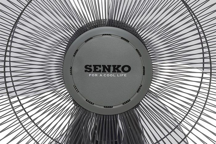 Quạt treo tường Senko 3 cánh TR1628 - Có điều khiển