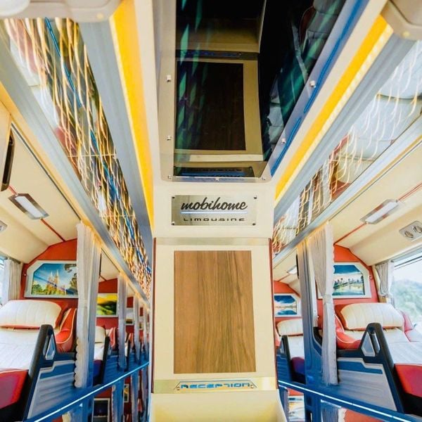 Sapa to Ha Giang Bus | Mobile Hotel 34 | 11:00 AM
