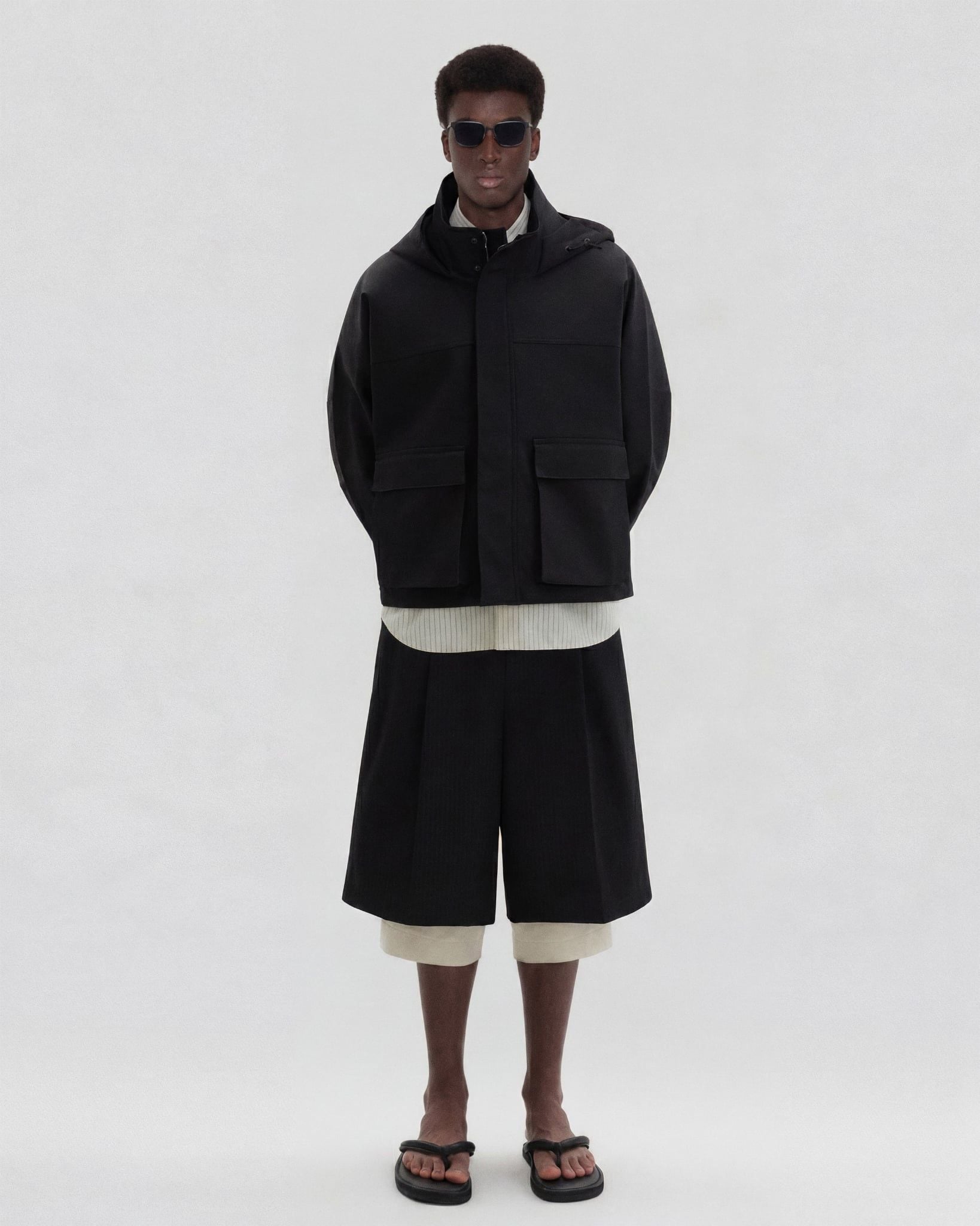  BLACK LIGHTWEIGHT HOODED JACKET 