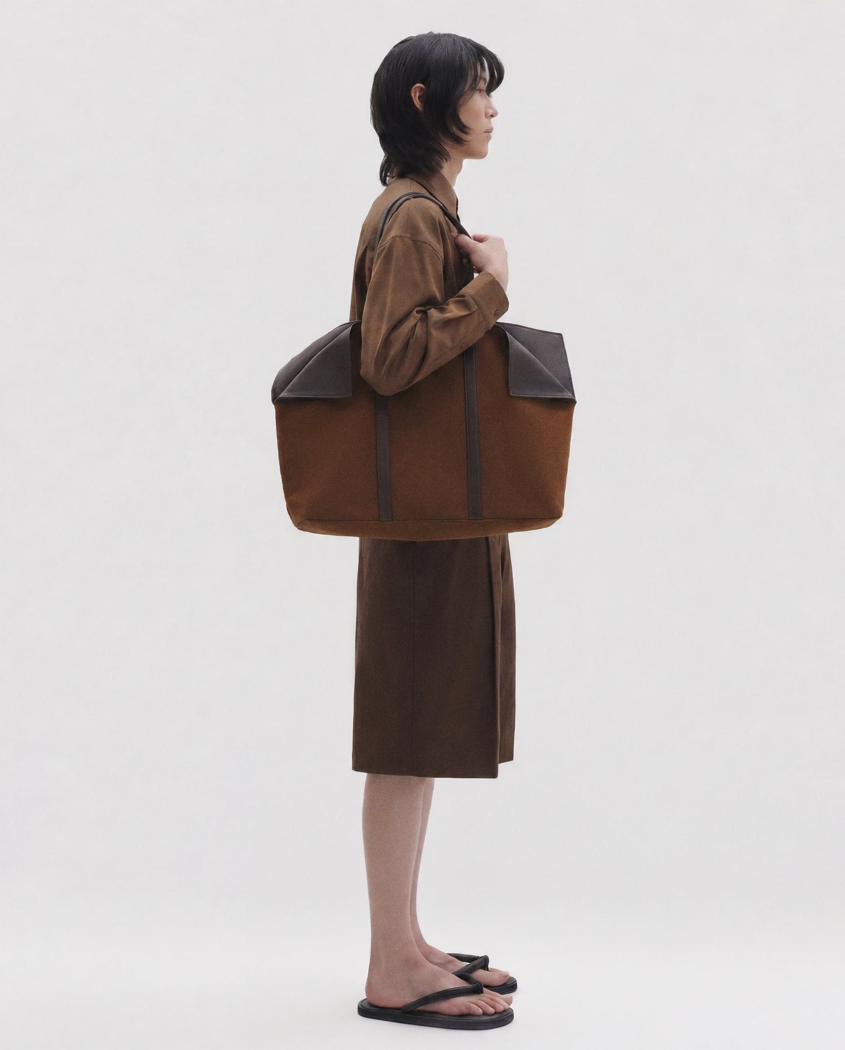 BROWN DRAPPED TOTE BAG 