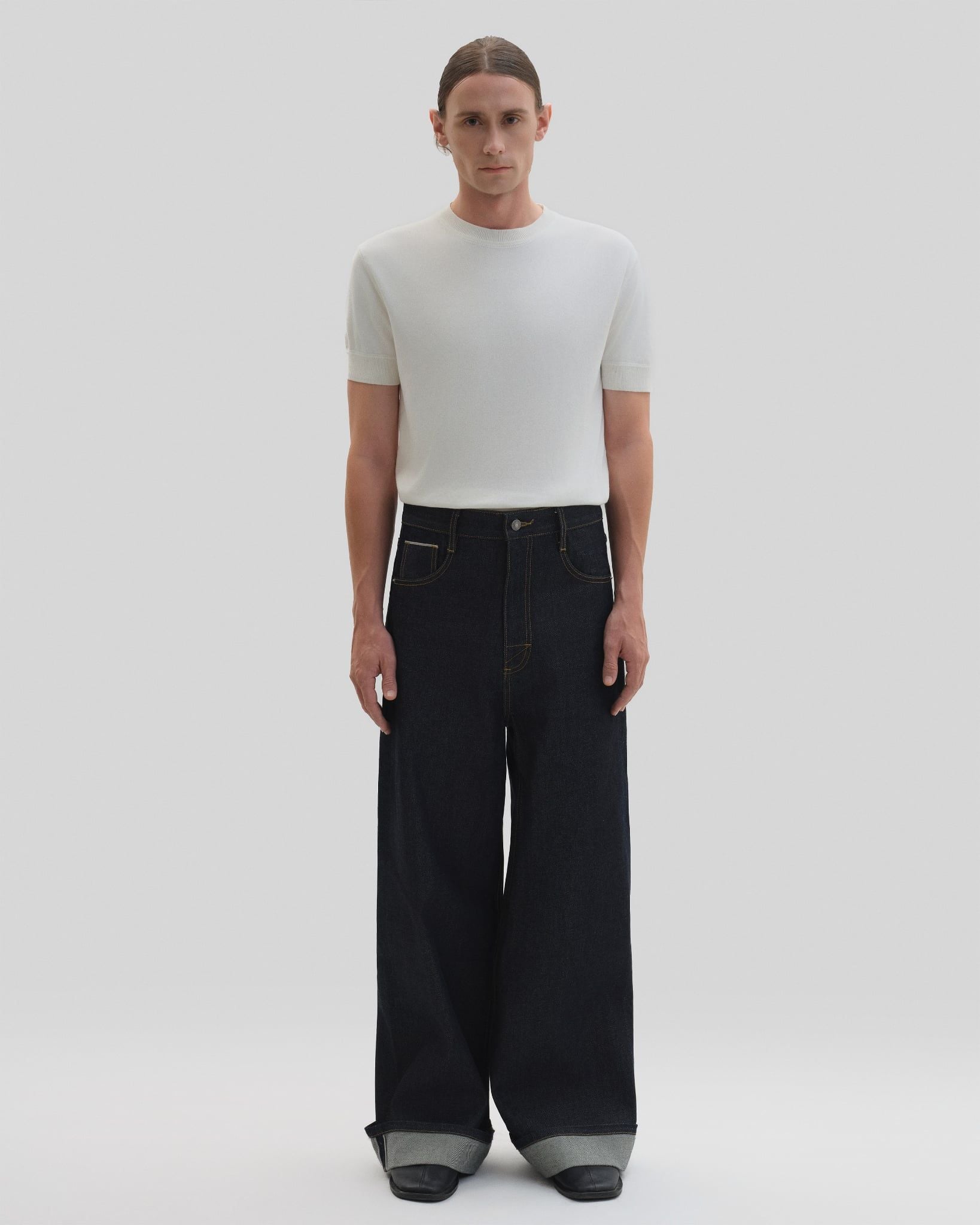  WHITE FIT KNITTED T-SHIRT 