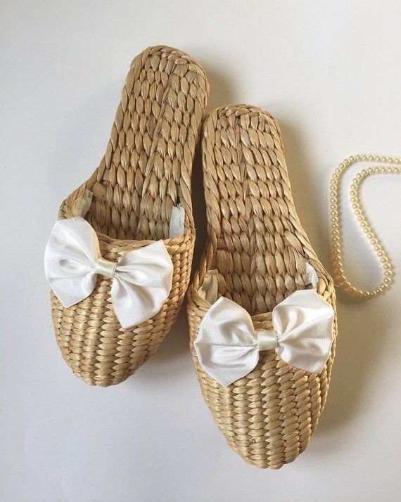  Handcrafted Water Hyacinth Slippers - SL_NCV009 