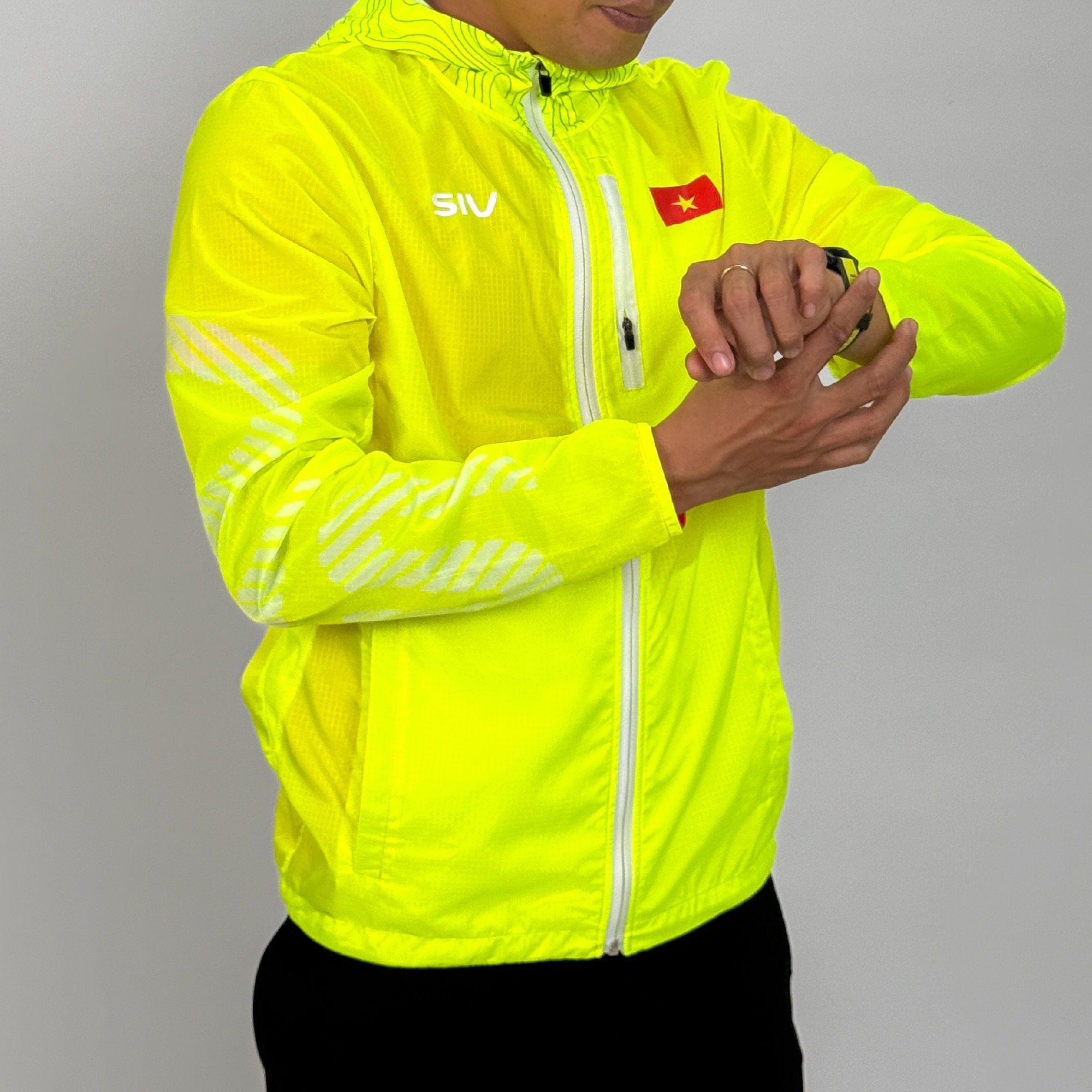  Áo khoác chạy bộ SIV Stride Jacket - Neon Green 