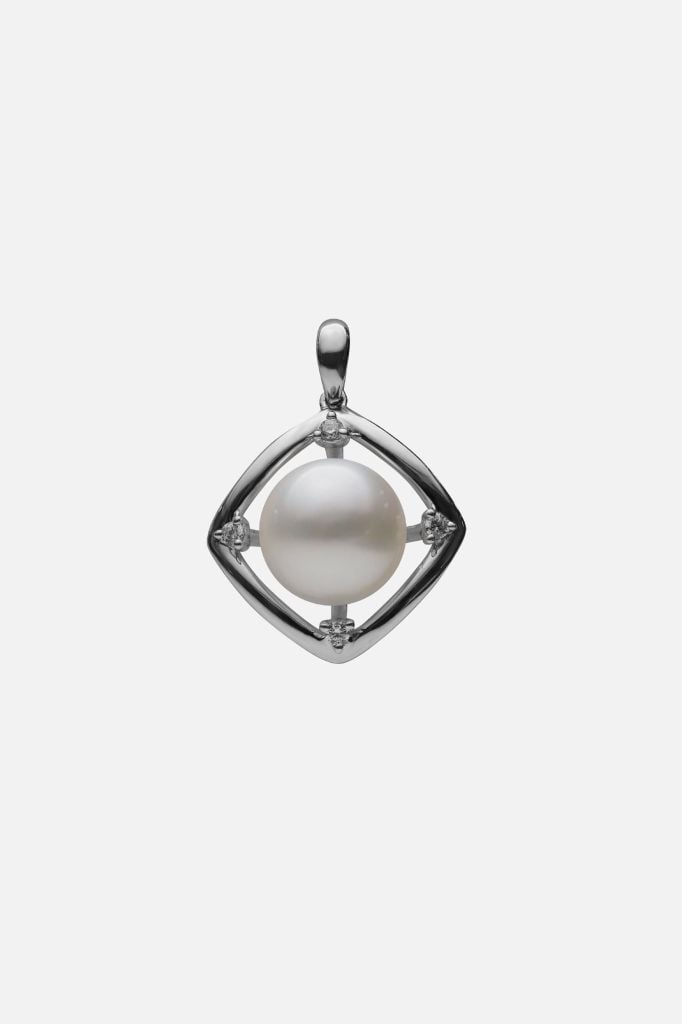 MẶT VÀNG NGỌC TRAI PHÚ QUỐC ESSENTIAL