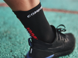  Tất chạy bộ Compressport Pro Racing Socks v4.0 Run High - Black/Red 