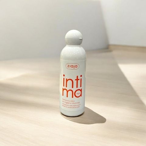 ZIAJA _Dung Dịch Vệ Sinh Phụ Nữ Intima Ascorbic Màu Cam 200ml