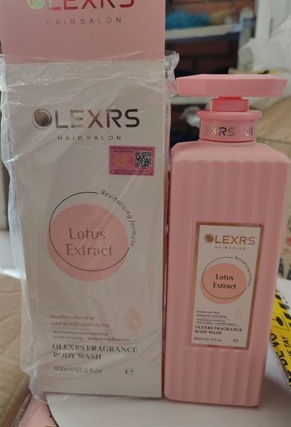 OLEXRS_Sữa Tắm Loutus Extract 800ml