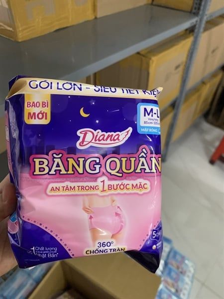 DIANA_Băng Vệ Sinh Ban Đêm Dạng Quần (size M-L) 5 Chiếc/Bịch