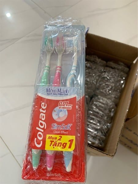 COLGATE_Bàn Chải Bộ 3 Cây Siêu Mềm Mảnh Sạch Sâu
