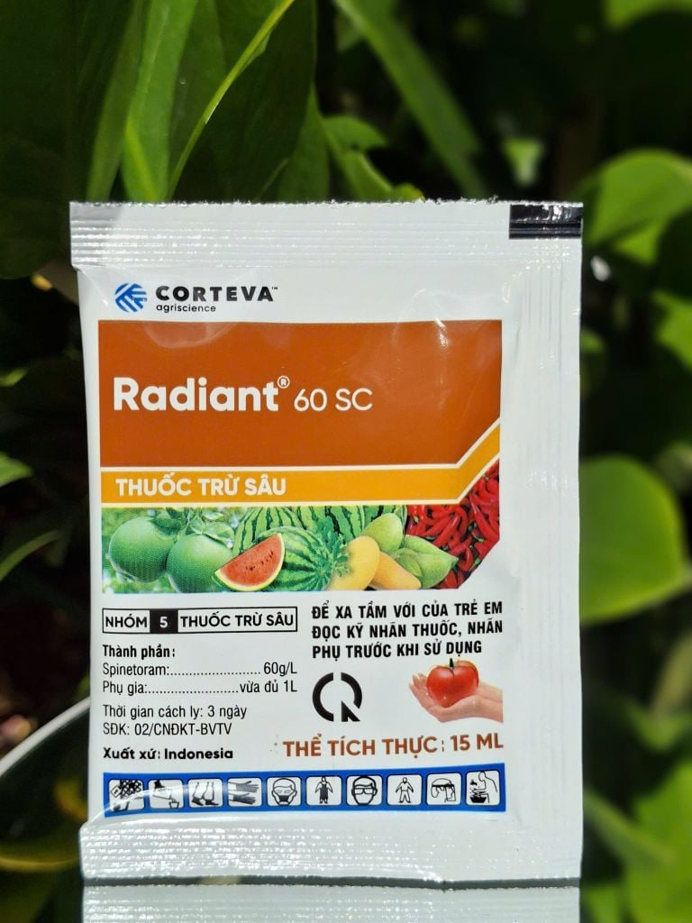 Thuốc trừ sâu RADIANT 60SC (15ml) – Thuốc trừ sâu sinh học, trị bọ trĩ, sâu đục quả & sâu tơ rau màu