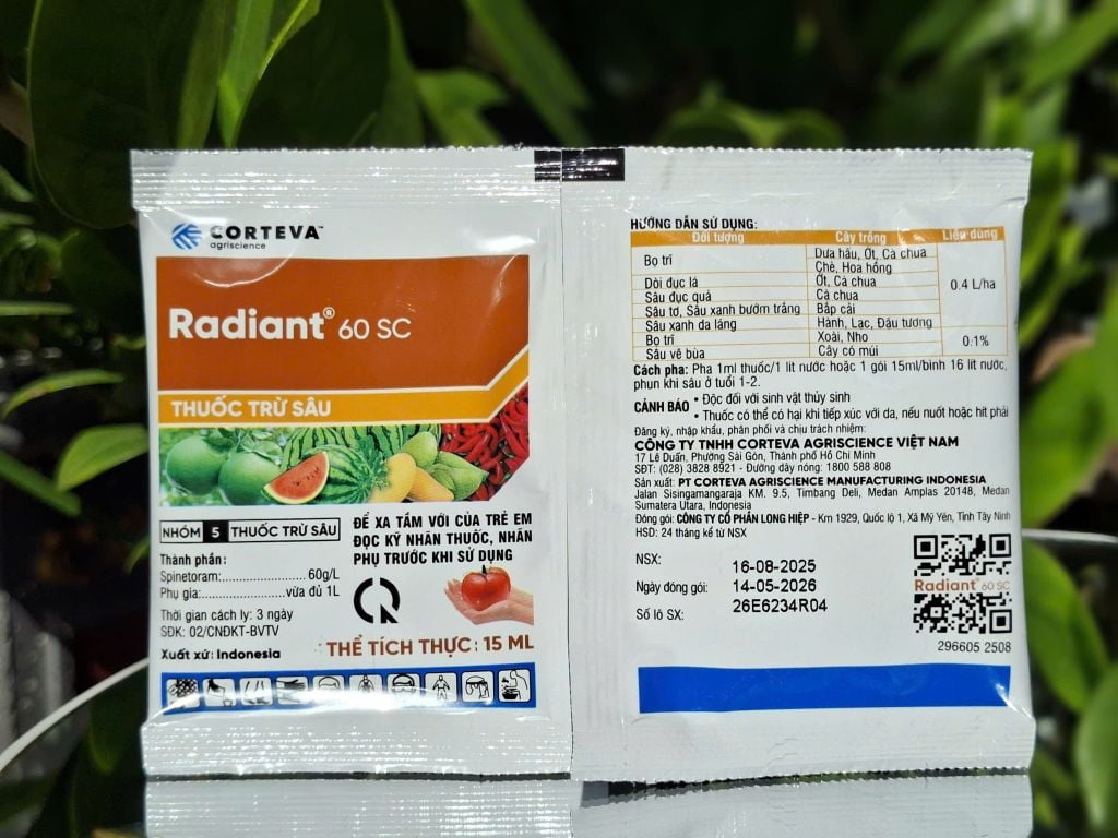 Thuốc trừ sâu RADIANT 60SC (15ml) – Thuốc trừ sâu sinh học, trị bọ trĩ, sâu đục quả & sâu tơ rau màu