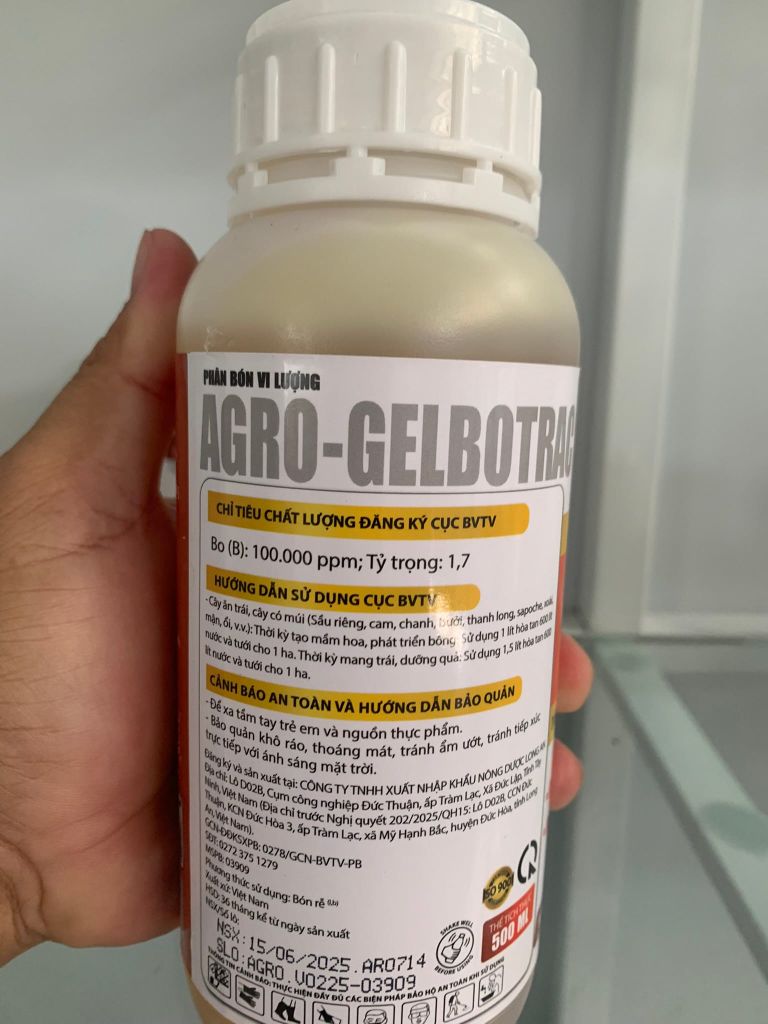 Gel Botract 500ml - công dụng như Bortrac hợp trí : hàm lượng bo cao 100.000 ppm: gia tăng thụ phấn, tạo noãn bào sớm, chống rụng trái non, ra hoa nhiều, đậu trái khỏe