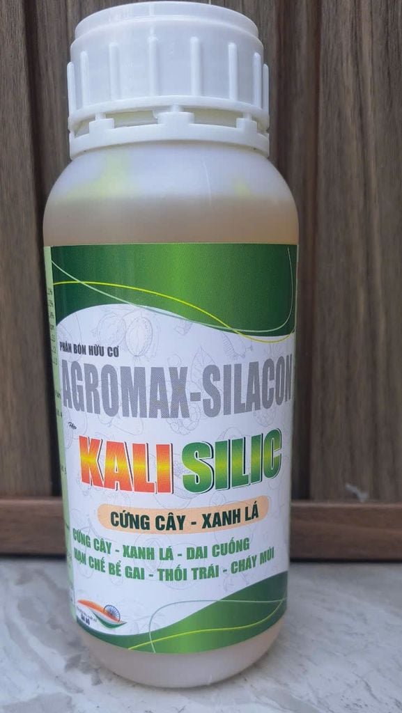 (Phân bón hữu cơ) Kali silic 500ml - sầu riêng nhanh vô cơm nhanh - Cứng cây-xanh lá- dai cuống-hạn chế bể gai-thối trái-cháy múi