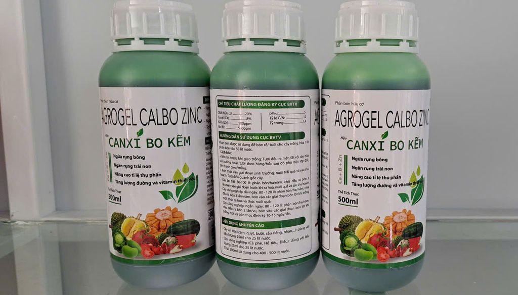 (500ml) Phân bón lá canxi bo kẽm : ngăn ngừa rụng bông,ngăn rụng trái non, nâng cao tỷ lệ thụ phấn, tăng lượng đường và vitamin thiết yếu cho trái