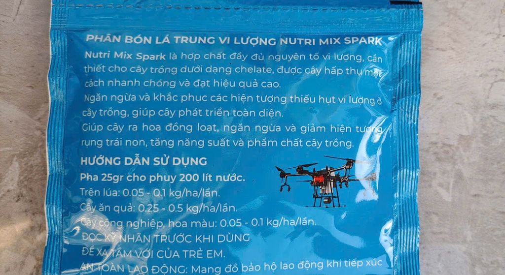 Thuốc trừ bệnh đốm lá, sương mai, thán thư, thối trái trên Vải - Chai Amitop 450SC (nhập khẩu Ấn độ) trừ bệnh nhưng không nóng cây