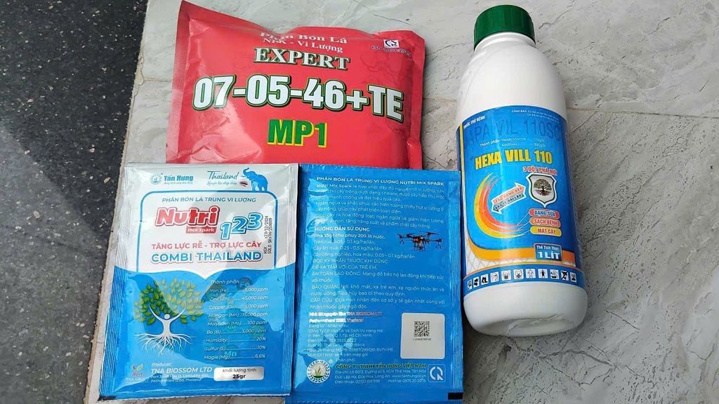 Bộ già lá nhanh Hexavill 1l + 07-05-46+TE 1kg + gói 7-5-46 1kg + 4 gói combi Thái (dạng chelate) ức chế đọt non không gây cháy lá vải