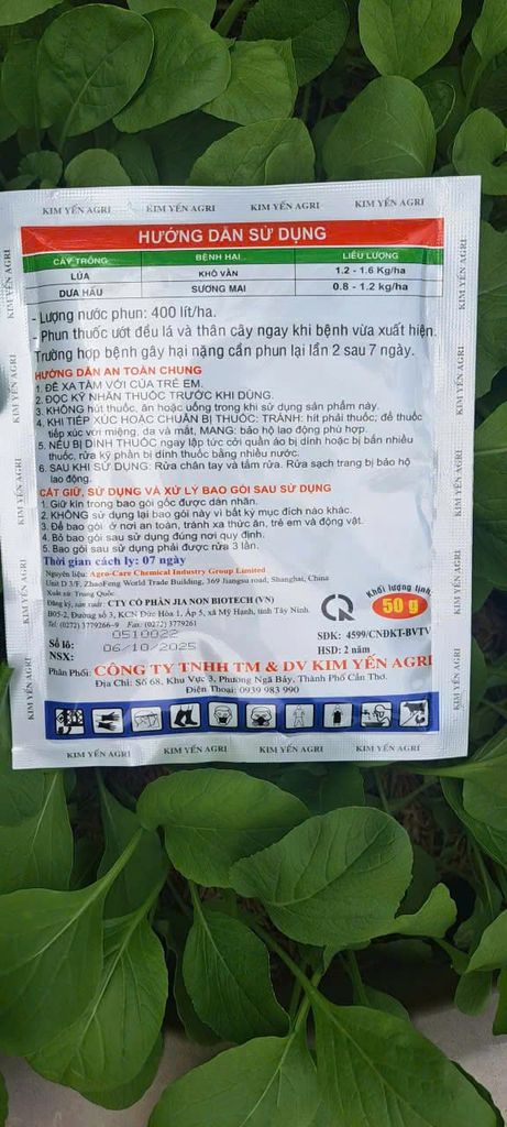 Thuốc trừ bệnh AGRONIL 75WP 50gam: trị bệnh khô vằn trên lúa, trừ bệnh sương mai và thán thư trên dưa hấu