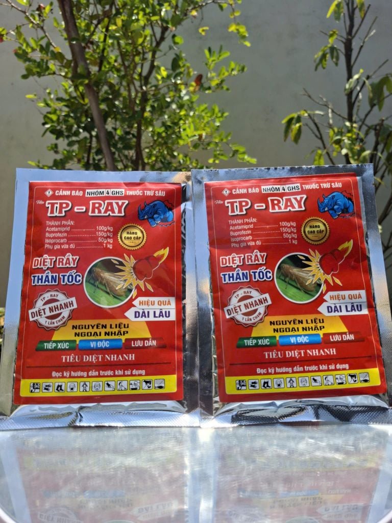 (Gói 100g) Thuốc trừ sâu hiệu TP-RAY - CHESONE 300WP: đặc trị bọ xít muỗi hại điều, bọ trĩ, phấn trắng, rầy, rệp sáp, và rệp muội, rầy xanh