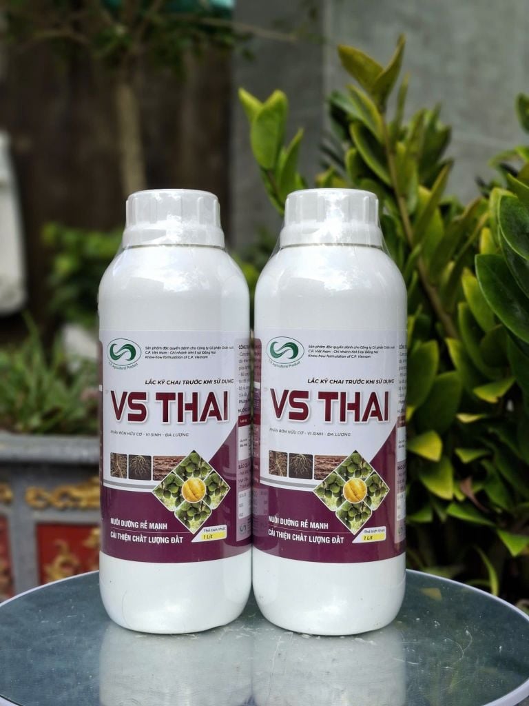 (Chai 1L)  Phân bón lá hữu cơ - Vi sinh - Đa lượng VS THAI: nuôi dưỡng rễ mạnh, cải thiện chất lượng đất.