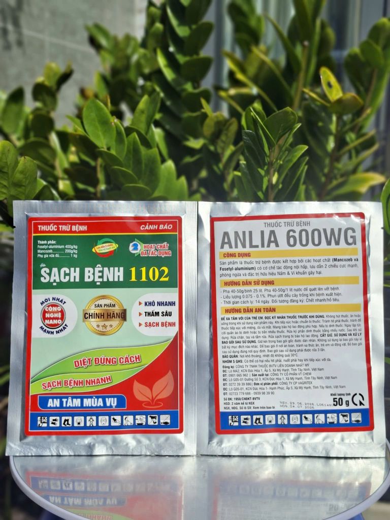 Thuốc trừ bệnh thối ngó cây sen, thối lá và thối rễ sen: Fugi max 25g và Sạch bệnh 1102 50g VÀ Poner 10gam