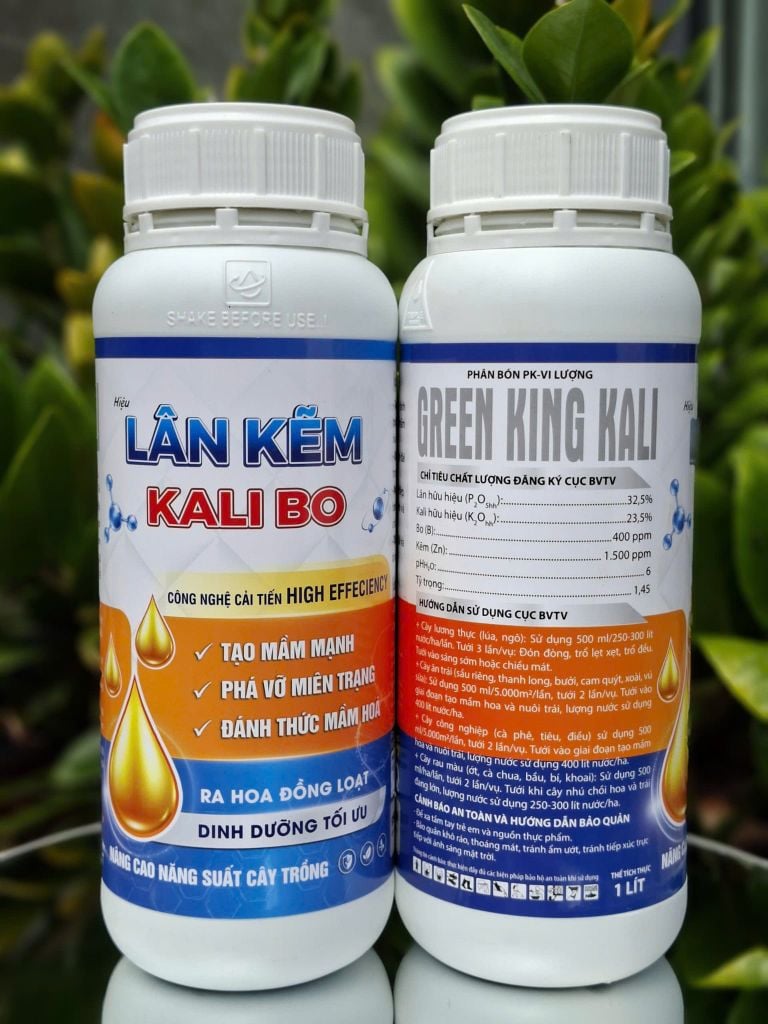 (Chai 1L) Phân bón lá PK- Vi Lượng Green King Kali - Hiệu LÂN KẼM KALI BO: công nghệ cải tiến. Tạo mầm mạnh, phá vỡ miên trạng, đánh thức mầm hoa, ra hoa đồng loạt, dinh dưỡng tối ưu, nâng cao năng suất cây trồng