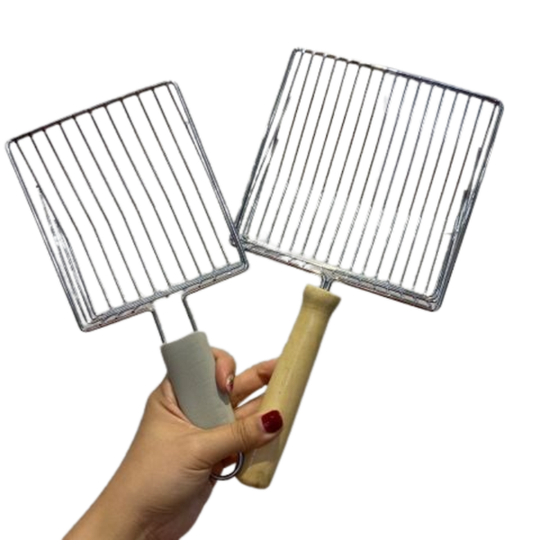 Xẻng xúc cát cho mèo size lớn, chất liệu inox, cán gỗ chắc chắn
