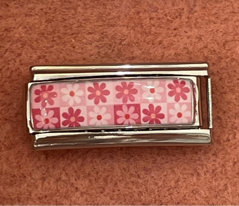 Charm dài
