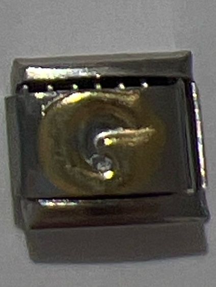 Chữ cái vàng