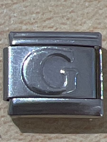 Chữ bạc có chân
