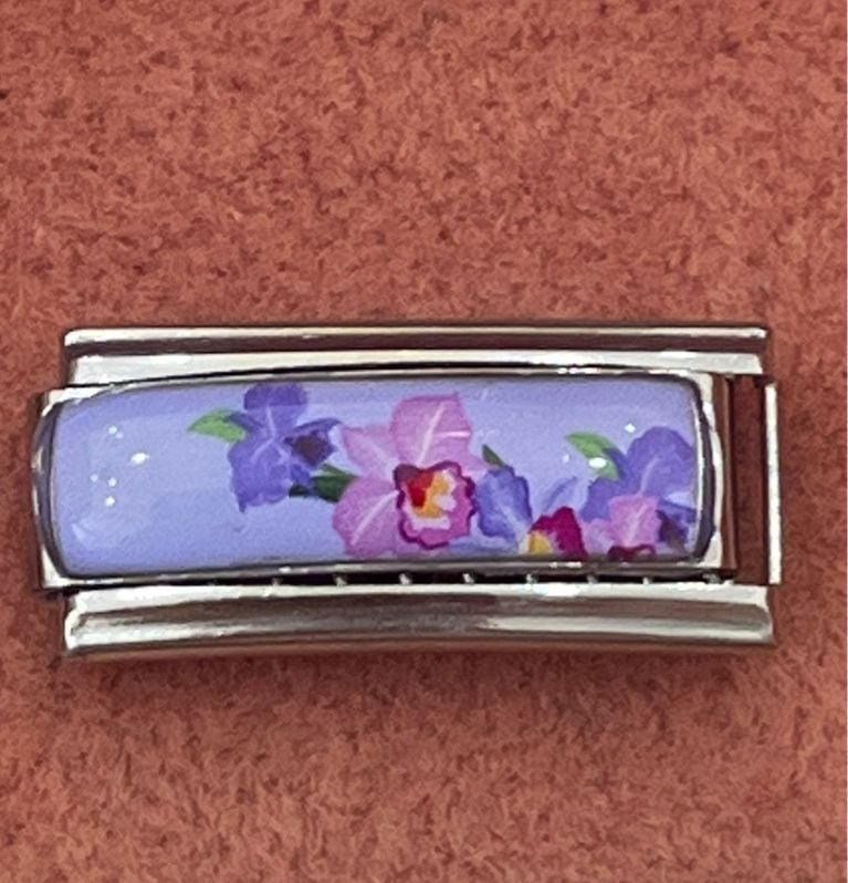 Charm dài