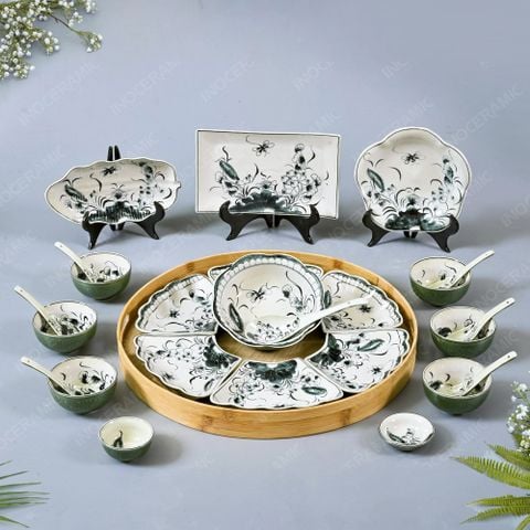 Bộ bát đĩa Hoa Mặt Trời, thờ cúng 26 món - Men xanh đồng - Sen chuồn đen vẽ tay