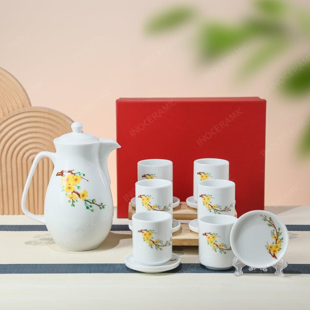 Bộ bình nước Hoa Mai– Quà tặng gốm sứ Bát Tràng in logo cao cấp