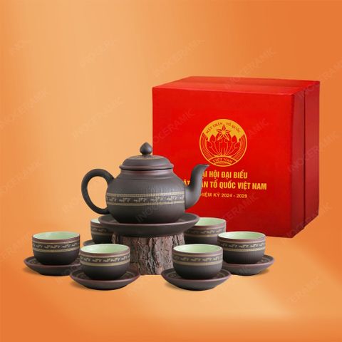 Quà tặng Đại hội Mặt trận - Bộ trà dáng ấm tử sa nâu hạc vàng