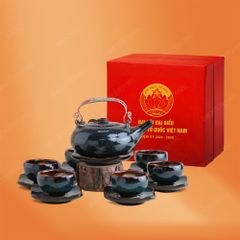 Bộ ấm trà Giang Tây lòng hoa men hoả biến quà tặng Đại hội Mặt Trận Tổ Quốc