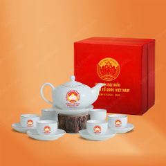 Quà tặng Đại hội đại biểu - Bộ ấm trà Minh Nguyệt kẻ chỉ vàng in logo