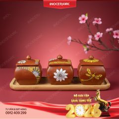 Khay 03 Hũ mứt gốm Bát Tràng hoa văn Thổ Cẩm – Quà biếu Tết in logo