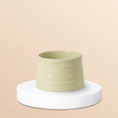 Cốc dáng bệt màu vàng kem