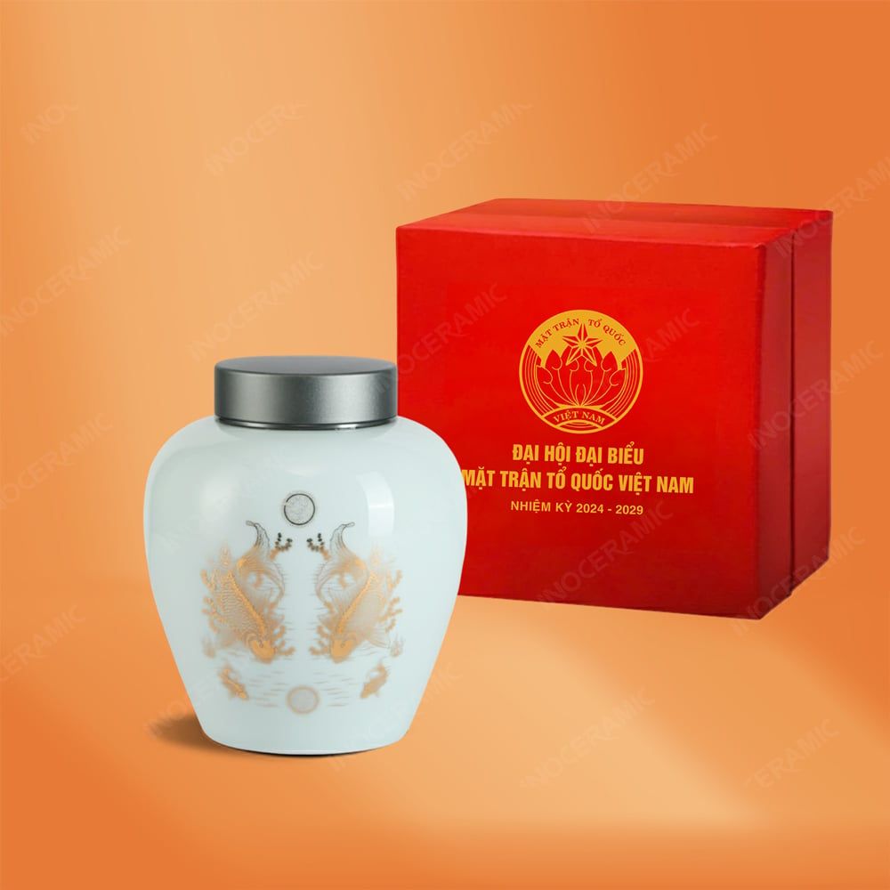 Hũ đựng trà men ngọc hoa văn vẽ vàng quà tặng Đại hội Mặt Trận Tổ Quốc