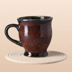 Cốc sứ eo to có quai Hồng Thạch – Men hỏa biến