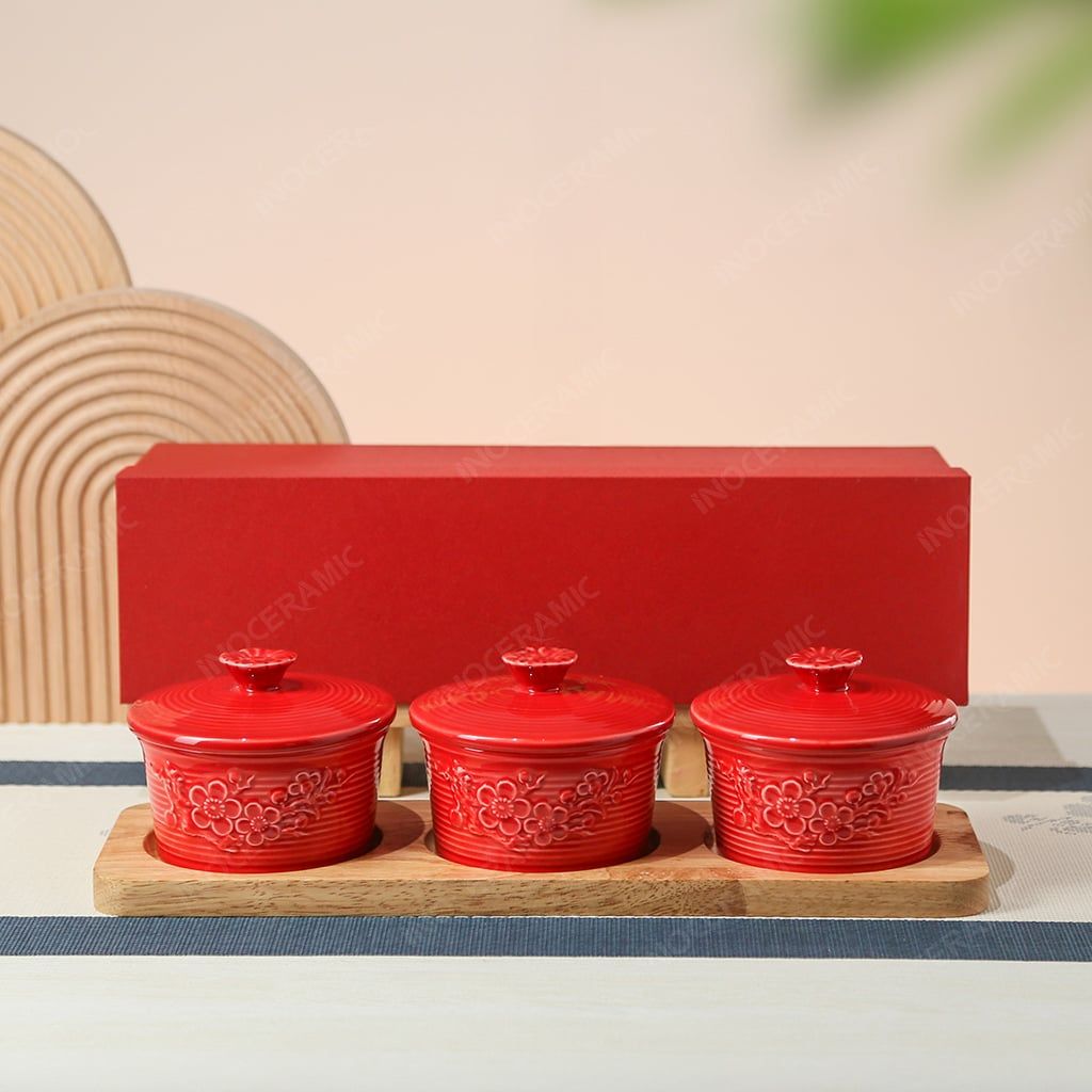 Bộ khay hũ mứt Hoa Đào khắc nổi men đỏ gốm sứ Bát Tràng | Quà Tết