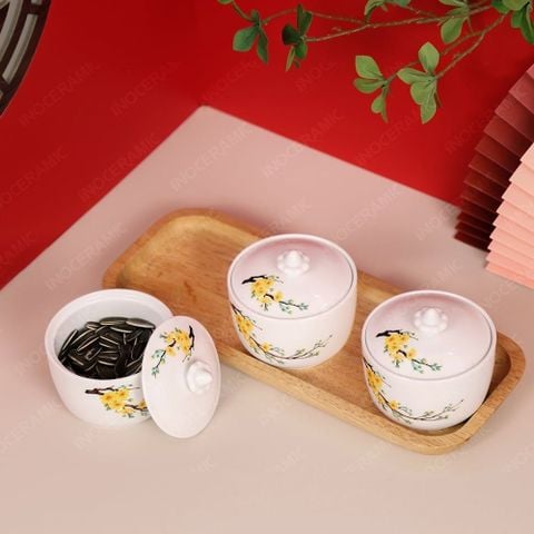 Khay 3 hũ mứt hoa mai vàng Bát Tràng – Quà Tết in logo doanh nghiệp