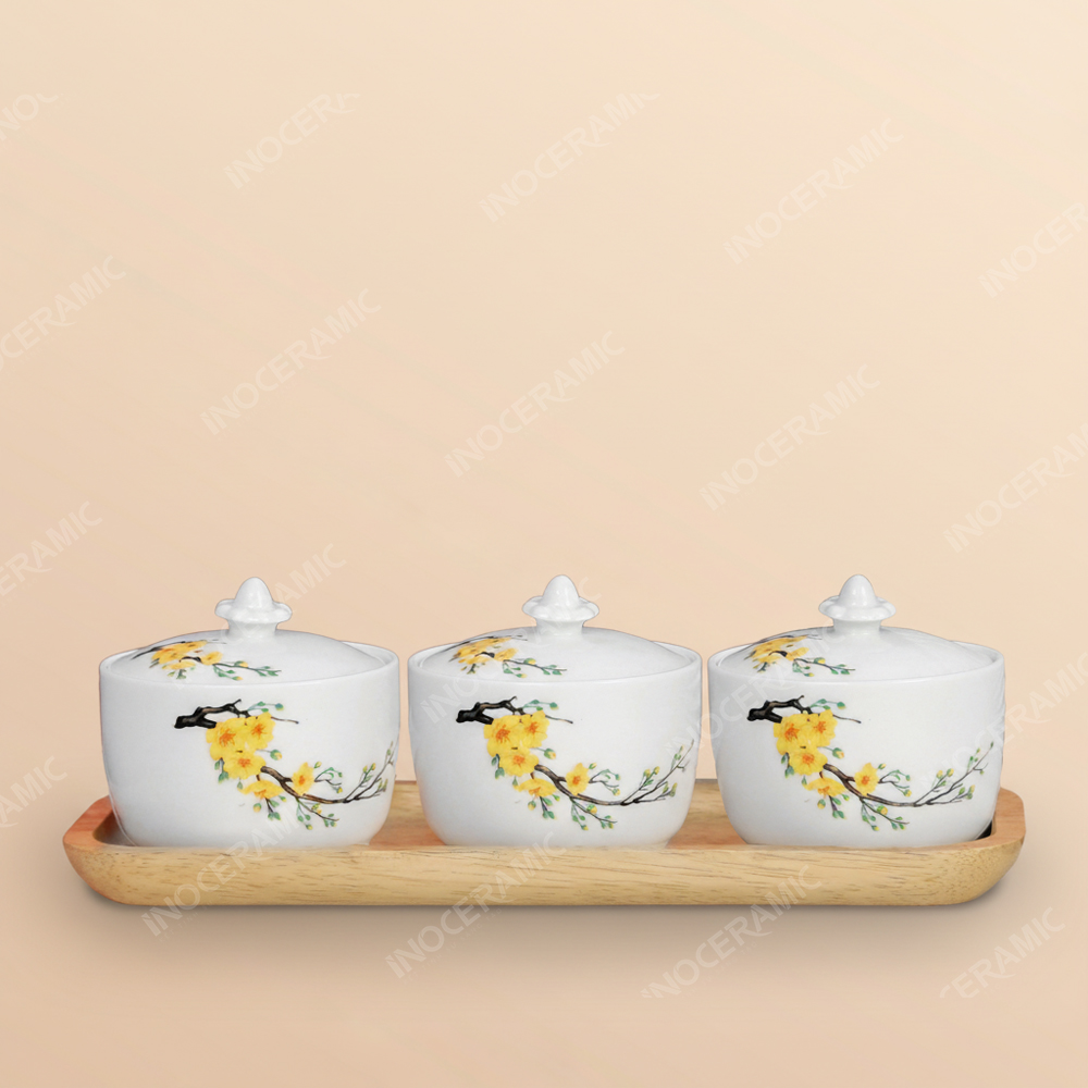 Khay 3 hũ mứt hoa mai vàng Bát Tràng – Quà Tết in logo doanh nghiệp