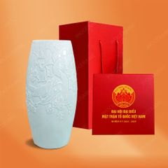 Lọ hoa bom men ngọc khắc oanh đào quà tặng Đại hội Mặt Trận Tổ Quốc