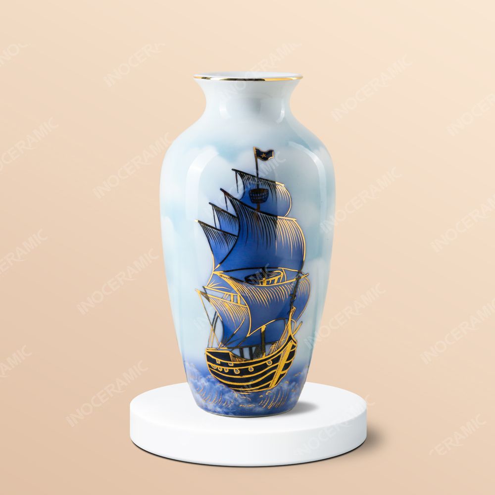 Lọ hoa Bát Tràng - Thuận Buồm Xuôi Gió men ngọc vẽ vàng H30 in logo